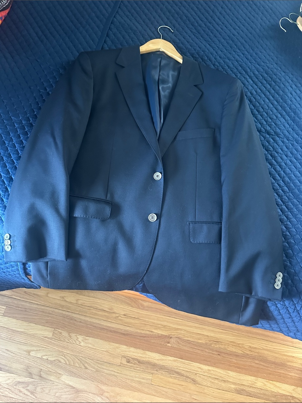 Men's Navy Two-Button Sport Coat - Tailored Classic Blazer